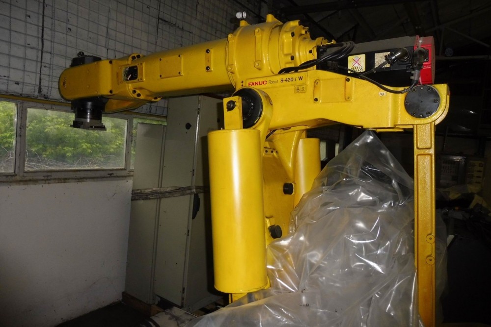 Fanuc s420i store